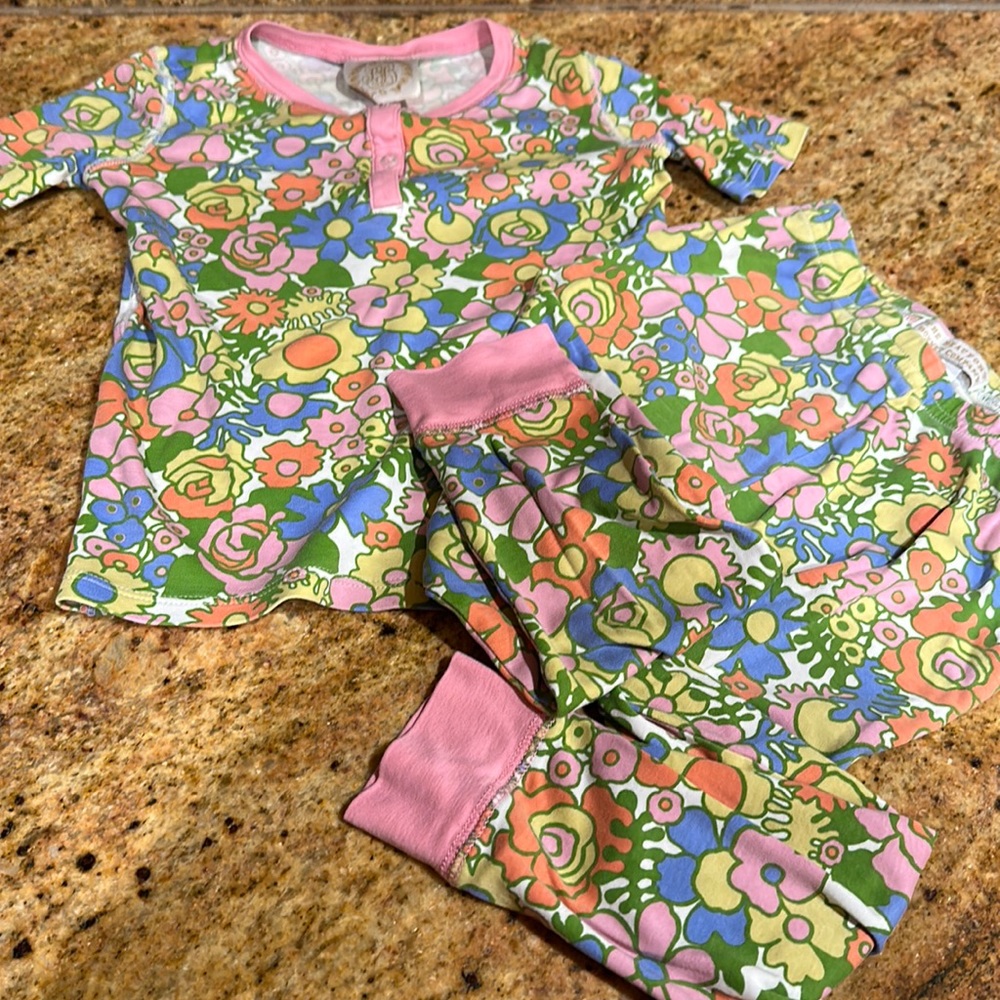 Beaufort Bonnet PJ Short Sleeve Tee & Pants